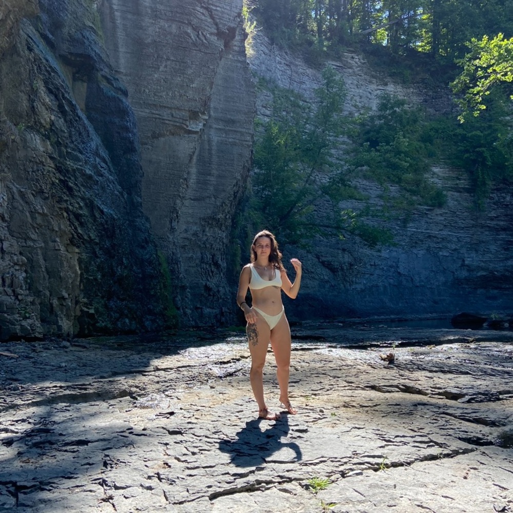 Toast bikini